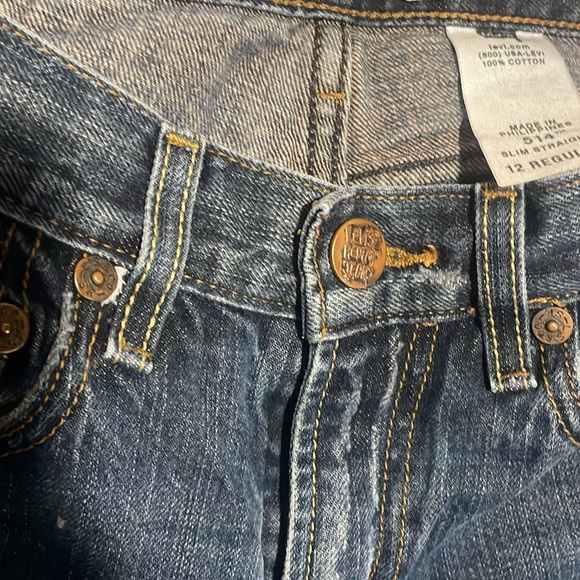 Levi’s. Childrens slim 514. Size 12. - Picture 4 of 6